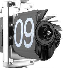 Vintage Flip Desk Clock – Mechanical Retro Timepiece for Home, Office & Gifting
